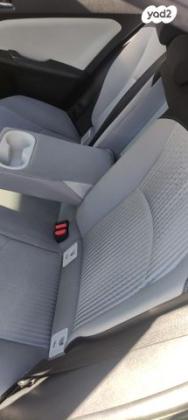 טויוטה פריוס הייבריד אוט' 1.8 (98 כ''ס) בנזין 2016 למכירה בירושלים