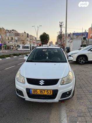 סוזוקי SX4 GLX הצ'בק אוט' 1.6 (120 כ"ס) בנזין 2013 למכירה בפתח תקווה