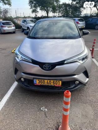 טויוטה C-HR Dynamic הייבריד אוט' 1.8 (122 כ"ס) בנזין 2018 למכירה בלוד