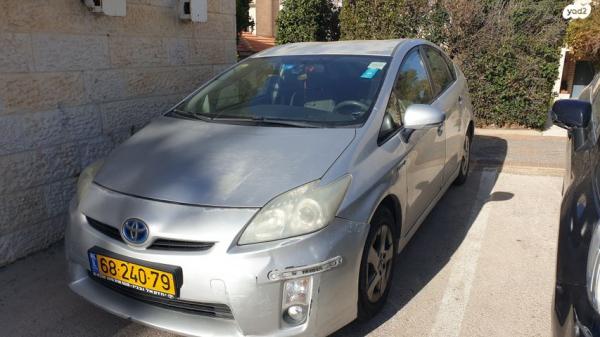 טויוטה פריוס GLI הייבריד אוט' 1.8 (99 כ"ס) בנזין 2012 למכירה בנווה דניאל