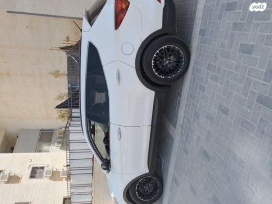 יונדאי סנטה פה 4X4 Premium אוט' בנזין 7 מק' 2.4 (192 כ"ס) בנזין 2018 למכירה בבית שמש