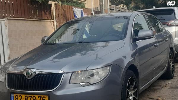 סקודה סופרב (עד 2019) Ambition אוט' 1.8 (160 כ''ס) בנזין 2012 למכירה בנתניה