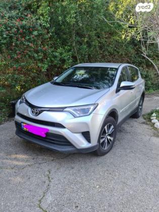טויוטה RAV4 ארוך 4X4 GLI MC אוט' 2.0 (152 כ"ס) בנזין 2016 למכירה בנתניה