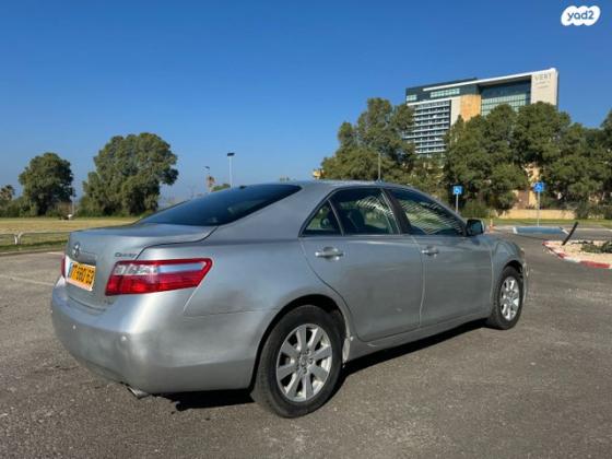 טויוטה קאמרי Executive אוט' 2.4 (167 כ"ס) בנזין 2008 למכירה בנתניה