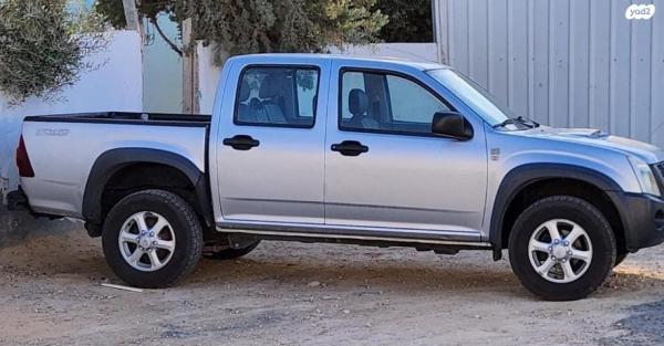 איסוזו 4X4 D-MAX 4X4 S דאבל קבינה ידני דיזל 2.5 (136 כ''ס) דיזל 2009 למכירה בחורה
