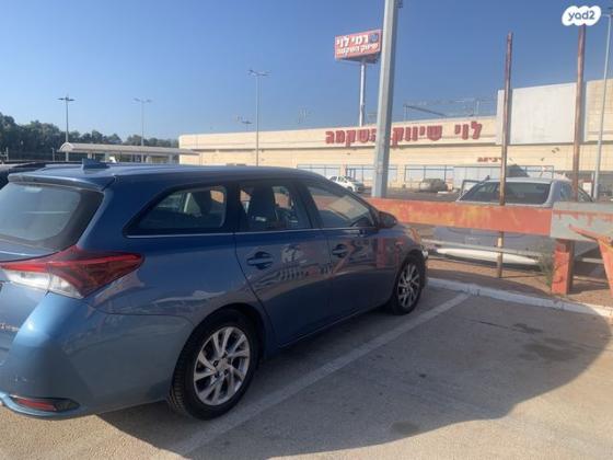טויוטה אוריס הייבריד TS סטיישן הייבריד אוט' 1.8 (99 כ"ס) בנזין 2016 למכירה ברמת השרון