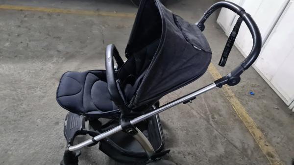 עגלת מאמס אנד פאפס דגם