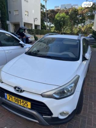יונדאי i20 קרוס Premium אוט' 1.4 (100 כ"ס) בנזין 2017 למכירה בחדרה