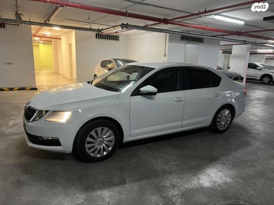 סקודה אוקטביה Ambition אוט' 1.0 (115 כ"ס) בנזין 2018 למכירה בבאר שבע