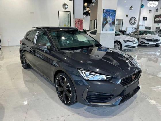 קופרה לאון E180 245 אוט' 1.4 (150 כ''ס) היברידי חשמל / בנזין 2023 למכירה בראשון לציון