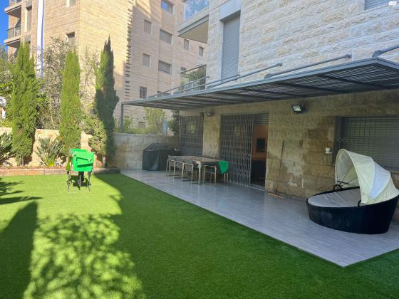 גלבר 17 (רמת שרת)