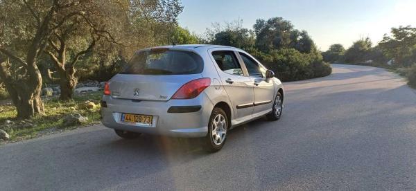 פיג'ו 308 Comfort Plus אוט' 1.6 (120 כ"ס) בנזין 2010 למכירה בחיפה