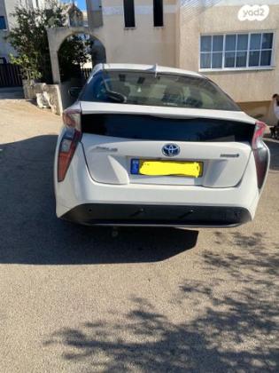טויוטה פריוס הייבריד אוט' 1.8 (98 כ''ס) בנזין 2017 למכירה באעבלין