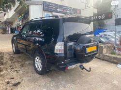 מיצובישי פג'רו ארוך 4X4 Desert אוט' דיזל 7 מק' 3.2 (200 כ"ס) דיזל 201