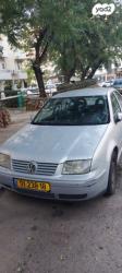 פולקסווגן בורה Flt/Basic אוט' 1.6 (102 כ''ס) בנזין 2000 למכירה בכפר