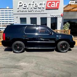 קאדילק אסקלייד 4X4 Platinum אוט' 7 מק' 6.2 (420 כ''ס) [עד 2009] בנזין 200