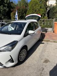 טויוטה יאריס הייבריד Eco אוט' 1.5 (73 כ''ס) בנזין 2019 למכירה במ