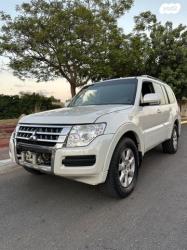 מיצובישי פג'רו ארוך 4X4 Desert אוט' דיזל 7 מק' 3.2 (200 כ"ס) דיזל 201