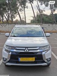מיצובישי אאוטלנדר Instyle אוט' 7 מק' 2.0 (150 כ"ס) בנזין 2016 למכיר