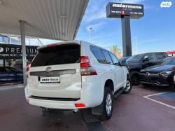 טויוטה לנד קרוזר ארוך 4X4 Select AC אוט' דיזל 7 מק' 3.0 (190 כ''ס) די