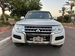מיצובישי פג'רו ארוך 4X4 Desert אוט' דיזל 7 מק' 3.2 (200 כ"ס) דיזל 201