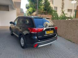 מיצובישי אאוטלנדר Instyle אוט' 7 מק' 2.0 (150 כ"ס) בנזין 2016 למכיר