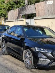 סקודה אוקטביה RS RS אוט' 2.0 (245 כ"ס) בנזין 2023 למכירה בחולון