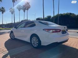 טויוטה קאמרי LE Plus הייבריד אוט' 2.5 (208 כ''ס) בנזין 2020 למכירה