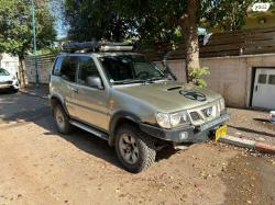 ניסאן טראנו קצר 4X4 SR ידני דיזל 2.7 (125 כ''ס) דיזל 2003 למכירה ב