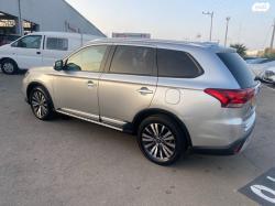 מיצובישי אאוטלנדר Instyle אוט' 7 מק' 2.0 (150 כ"ס) בנזין 2019 למכיר