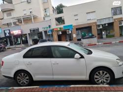 פולקסווגן ג'טה Manager אוט' 1.6 (102 כ''ס) בנזין 2010 למכירה בבית ש