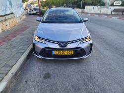 טויוטה קורולה הייבריד Sense סדאן אוט' 1.8 (98 כ''ס) בנזין 2021 למ