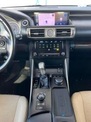 לקסוס IS300h Premium הייבריד אוט' 2.5 (181 כ"ס) בנזין 2014 למכירה באש