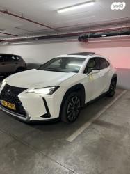 לקסוס UX UX250H Premium הייבריד אוט' 2.0 (152 כ''ס) בנזין 2019 למכירה ב