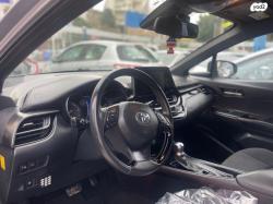 טויוטה C-HR City הייבריד אוט' 1.8 (98 כ"ס) בנזין 2019 למכירה ברחוב