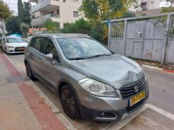 סוזוקי SX4 קרוסאובר GLX אוט' 1.6 (118 כ''ס) בנזין 2016 למכירה בראש