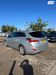 יונדאי i30 Inspire סטיישן אוט' 1.6 (135 כ"ס) בנזין 2013 למכירה בתל א