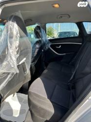 יונדאי i30 Inspire סטיישן אוט' 1.6 (135 כ"ס) בנזין 2013 למכירה בתל א