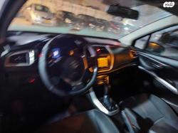 סוזוקי SX4 קרוסאובר GLX אוט' 1.6 (118 כ''ס) בנזין 2015 למכירה בכפר