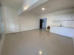 דירה 2.5 חדרים למכירה בראשון לציון | זבוטינסקי | רמב``ם