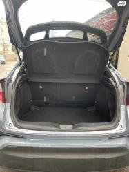 טויוטה C-HR Chic הייבריד אוט' 1.8 (98 כ"ס) בנזין 2023 למכירה בראשו