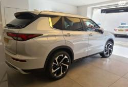 מיצובישי אאוטלנדר Instyle אוט' 7 מק' 2.5 (181 כ"ס) בנזין 2022 למכיר