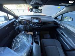 טויוטה C-HR Flow-P הייבריד אוט' 1.8 (98 כ"ס) בנזין 2019 למכירה בחיפ