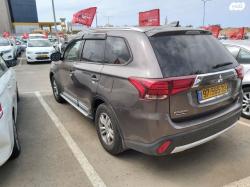 מיצובישי אאוטלנדר Instyle אוט' 5 מק' 2.0 (150 כ"ס) בנזין 2017 למכיר