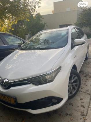 טויוטה אוריס הייבריד TS סטיישן הייבריד אוט' 1.8 (99 כ"ס) בנזין 2016 למכירה ברחובות
