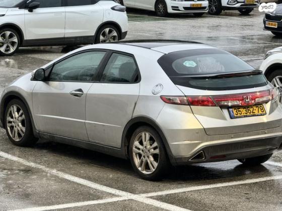 הונדה סיוויק האצ'בק החדשה Sport אוט' 1.8 (140 כ''ס) בנזין 2011 למכירה בנהריה