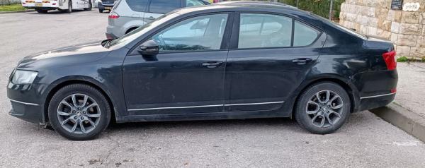 סקודה אוקטביה Ambition אוט' 1.2 (105 כ''ס) בנזין 2015 למכירה בגבעת זאב