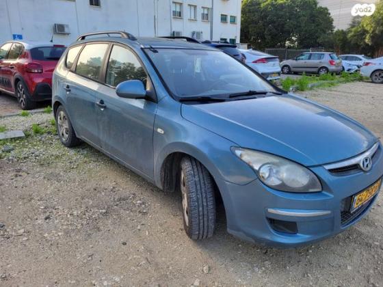 יונדאי i30CW Inspire סטיישן אוט' 1.6 (126 כ''ס) בנזין 2009 למכירה בעפולה