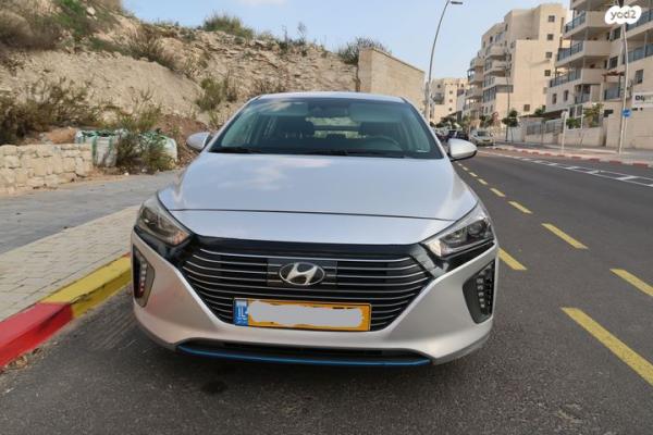 יונדאי איוניק Premium הייבריד אוט' 1.6 (141 כ"ס) בנזין 2017 למכירה בבית שמש