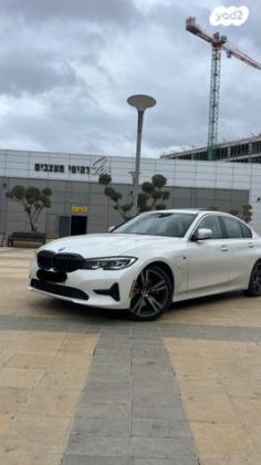 ב.מ.וו סדרה 3 330E Luxury אוט' 2.0 (184 כ''ס) היברידי חשמל / בנזין 2022 למכירה בחולון